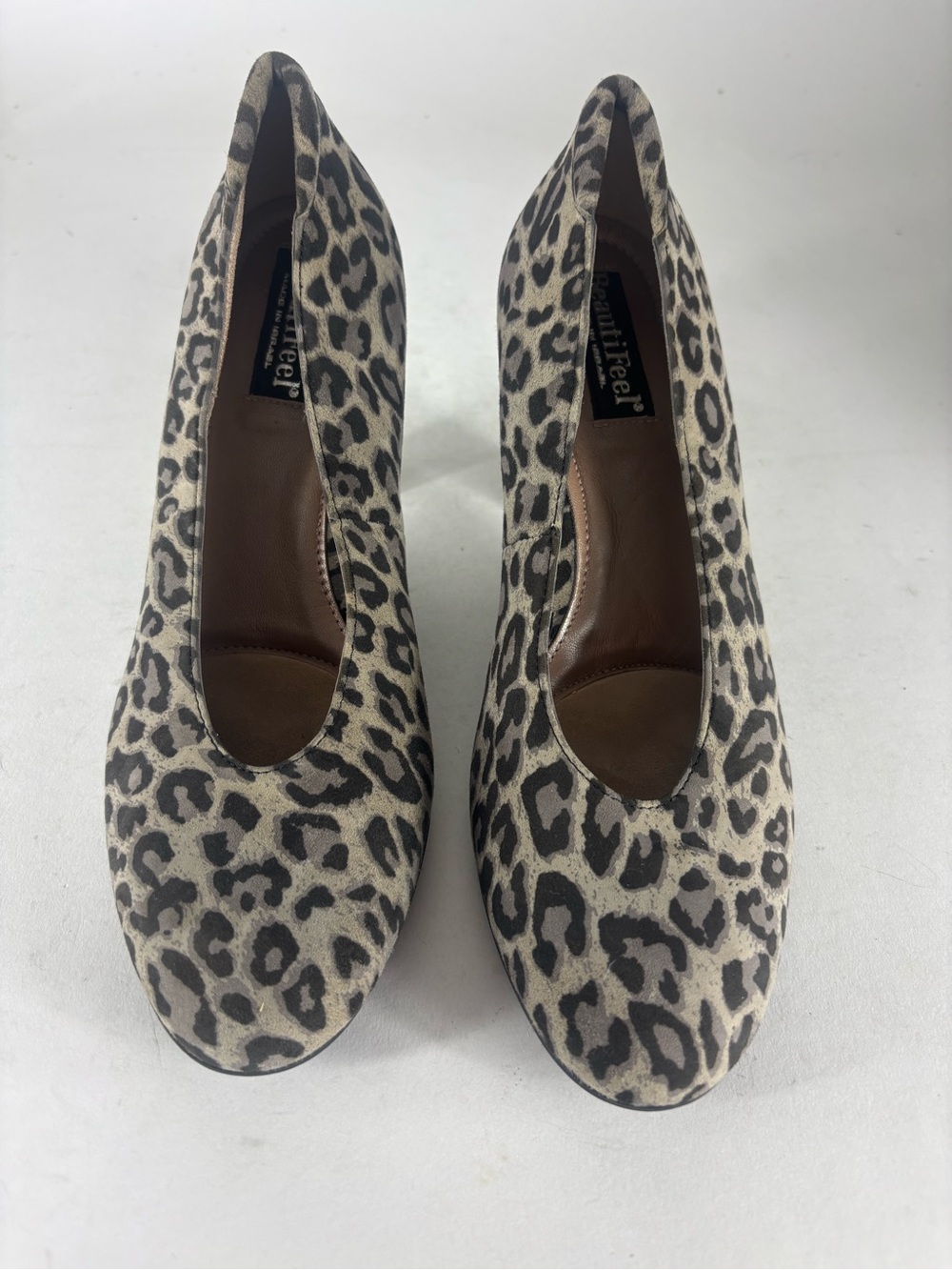 BeautiFeel Leopard Print Pumps in Beige and Black 38 1/2 womens 7.5